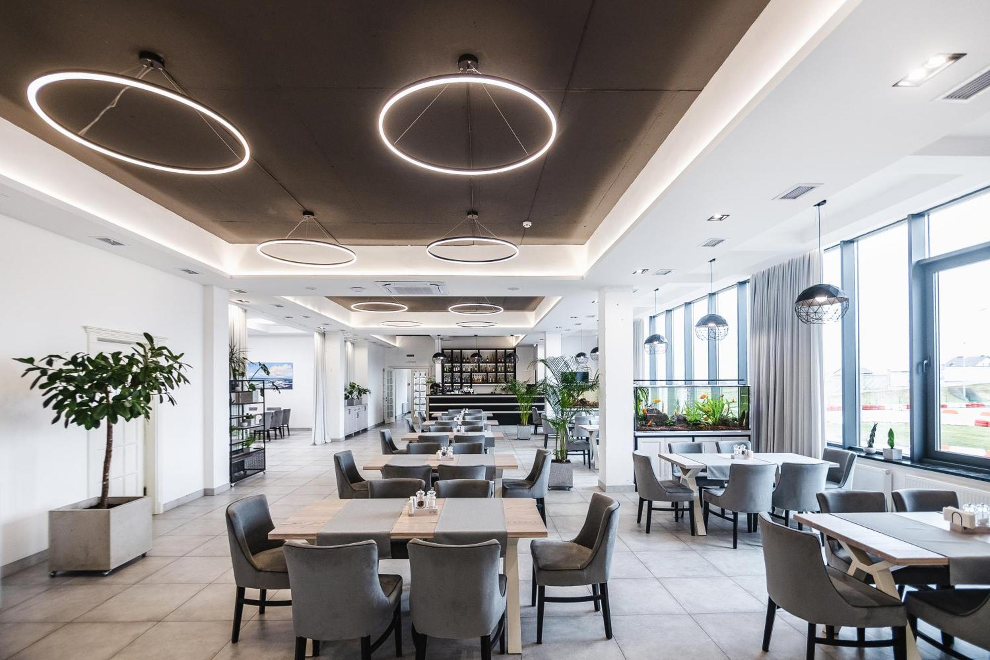 Otto Hotel-Restaurant 리우네 외부 사진